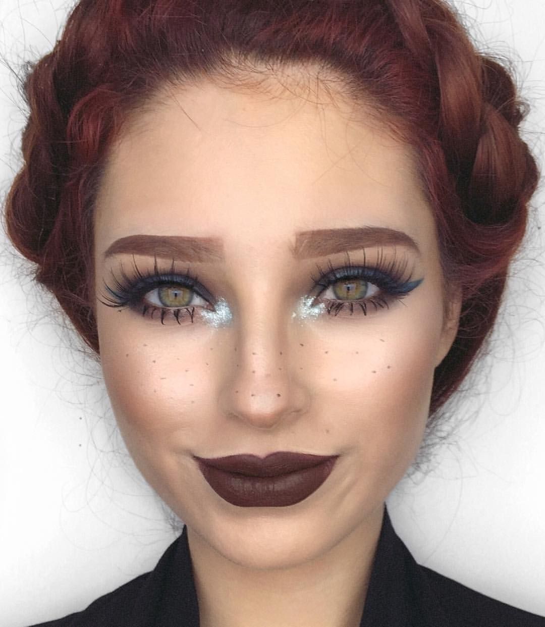 A Complete Guide to Apply False Lashes ③