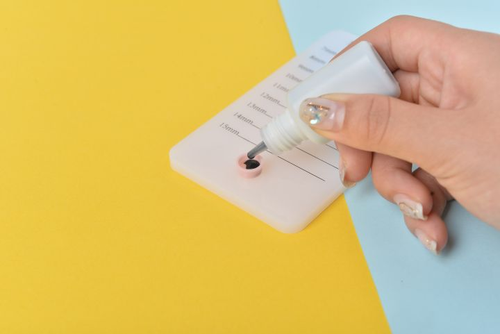 Keep Your Lash Extensions Longer in Summer