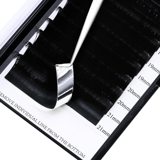 Apply Eyelash Extensions at Home