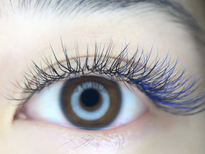 Add Some Colors To Your Lashes