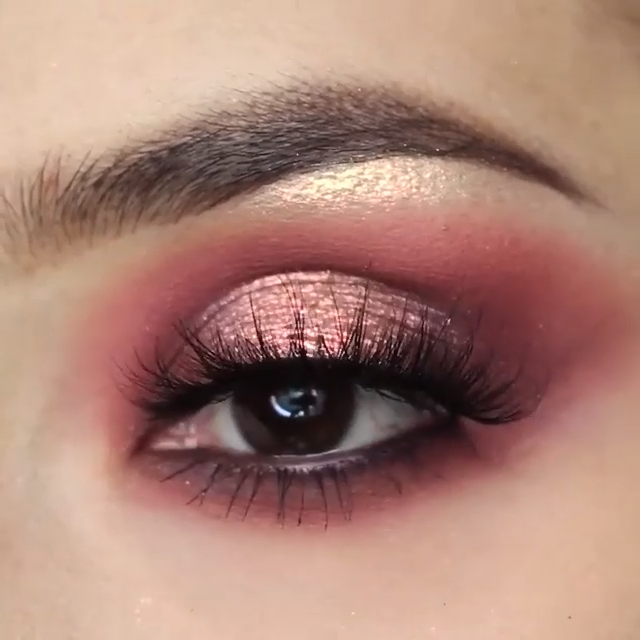 The Risk of Reusing False Lashes